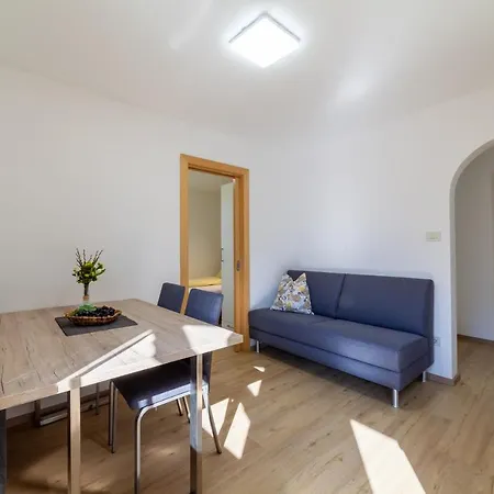Haus Sonja Apartment Naturns